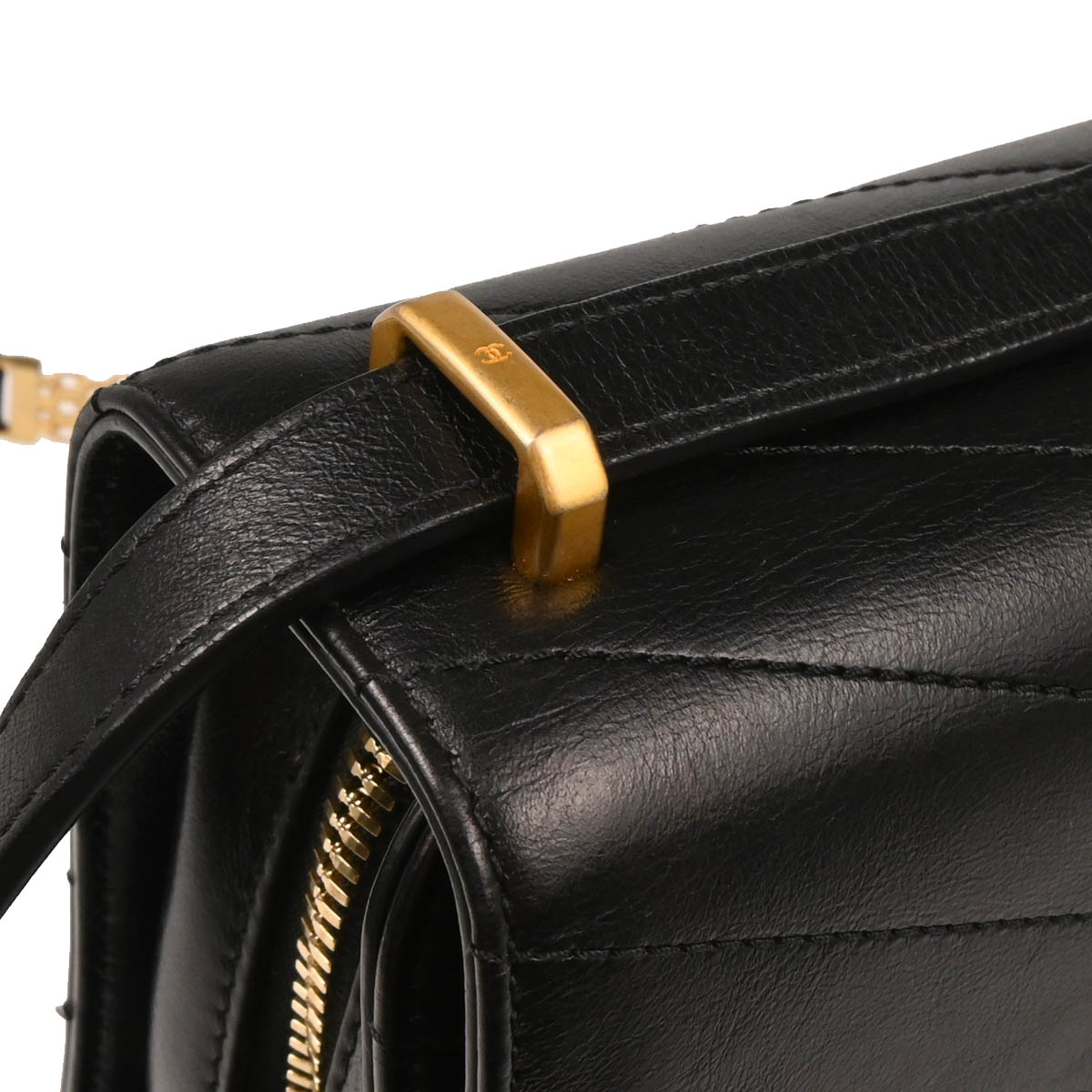 Chanel 2018-2019 Black Lambskin Chevron Medal Flap Shoulder Bag