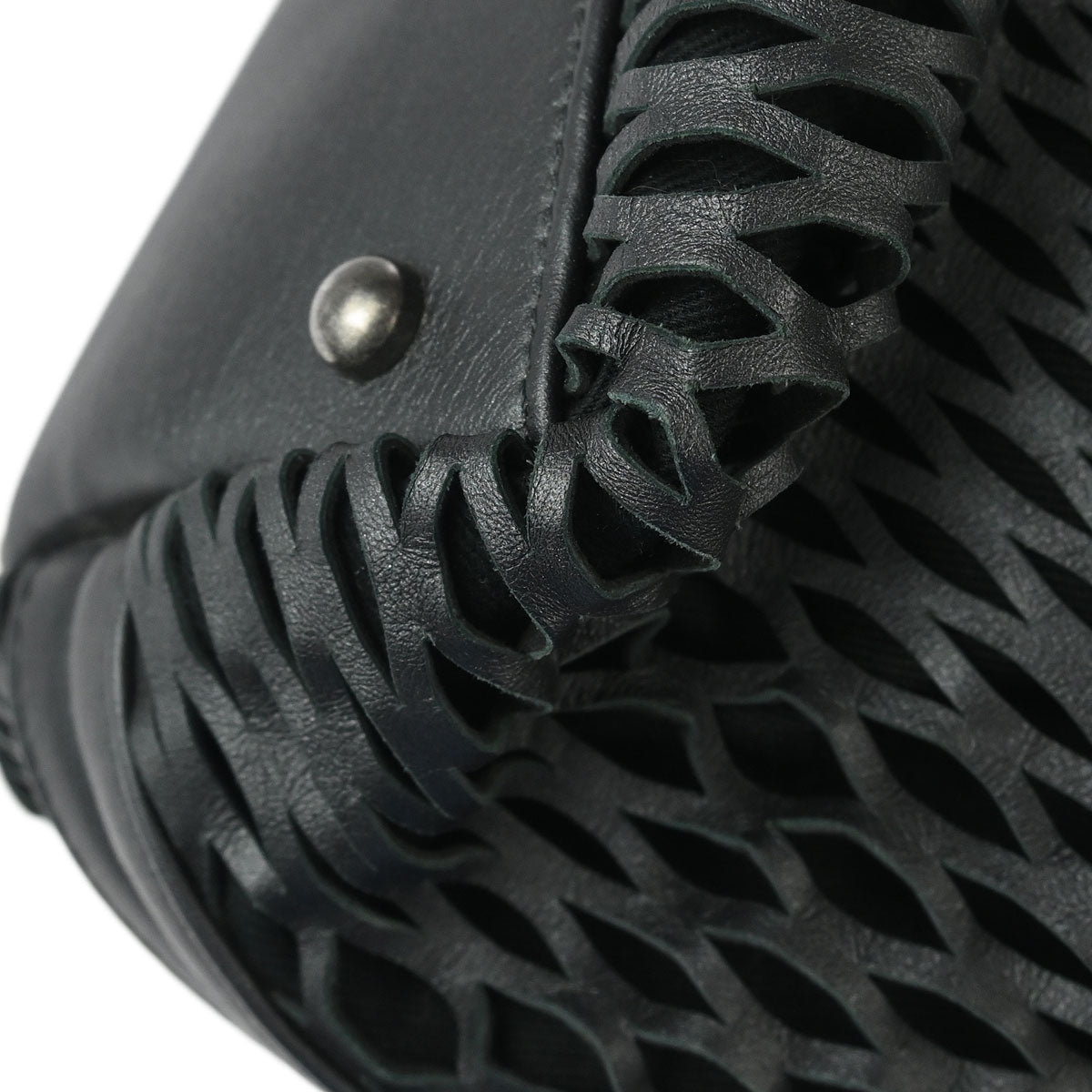 Chanel 2014-2015 Black Calfskin Mesh CC Chain Tote Handbag