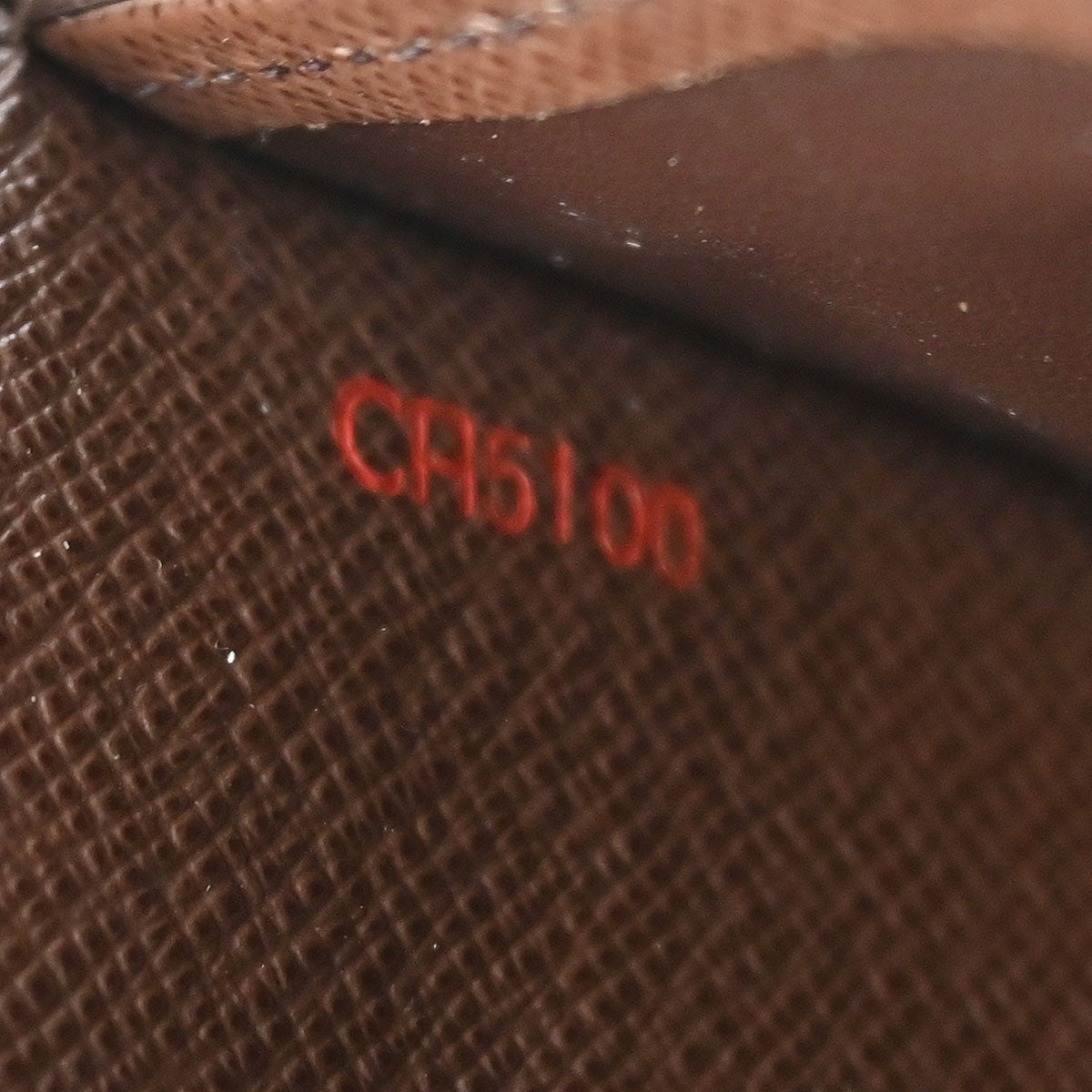 Louis Vuitton 2010 Damier Portefeuille Sarah Wallet N61734