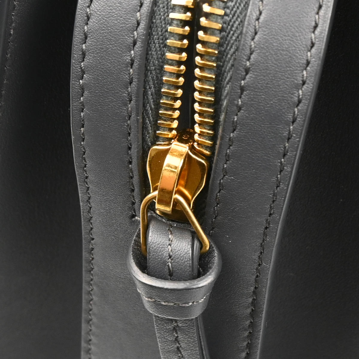 Saint Laurent Gray East Side 2way Shoulder Handbag
