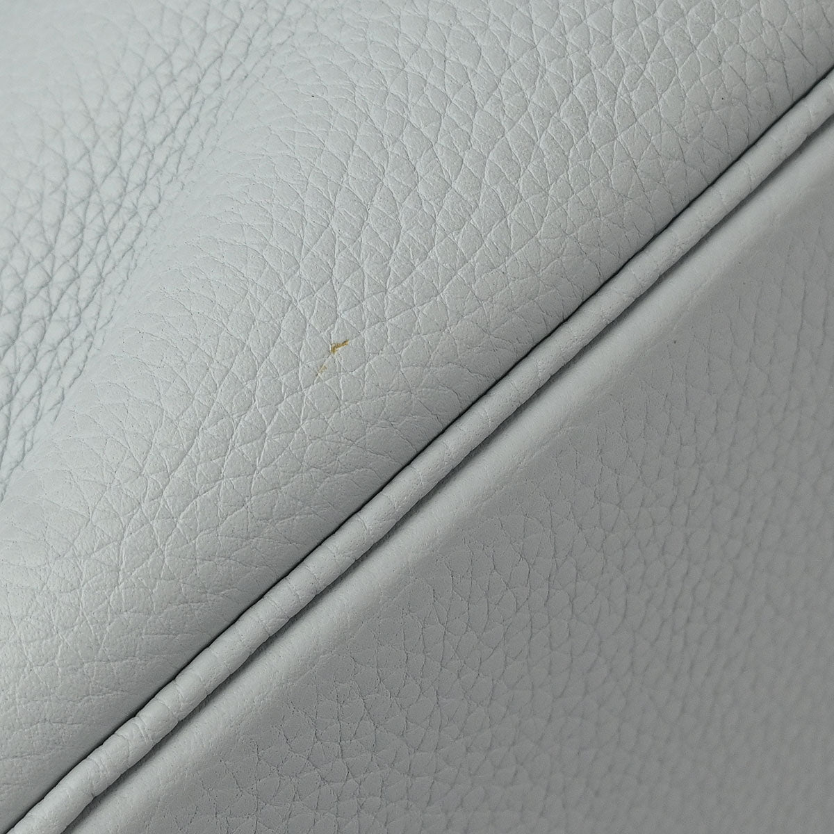 Hermes 2019 Blue Pale Taurillon Clemence Bolide 31 2way Shoulder Handbag