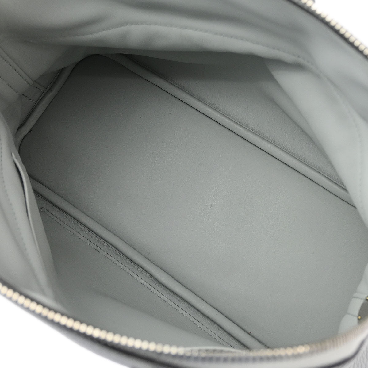 Hermes 2019 Blue Pale Taurillon Clemence Bolide 31 2way Shoulder Handbag