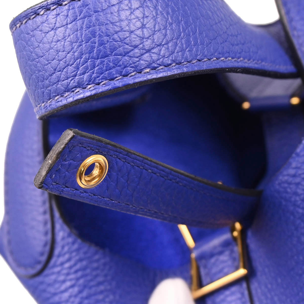 Hermes 2017 Blue Electric Taurillon Clemence Picotin Lock 18 PM Handbag