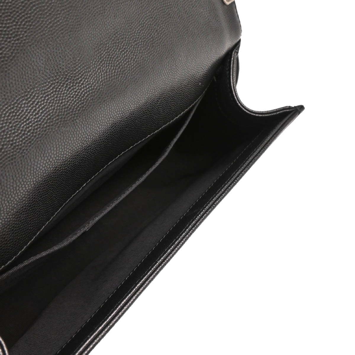 Boy Chanel 2017-2018 Black Caviar Chevron Medium Shoulder Bag