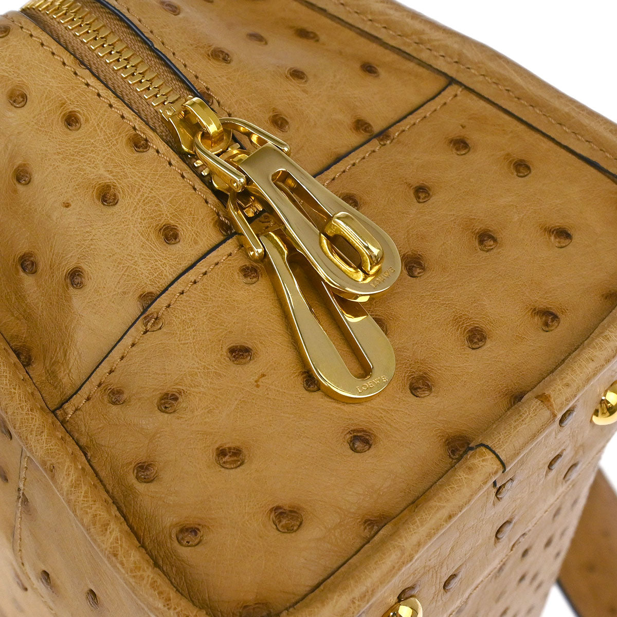Loewe * 2013 Beige Ostrich Amazona 28 Handbag