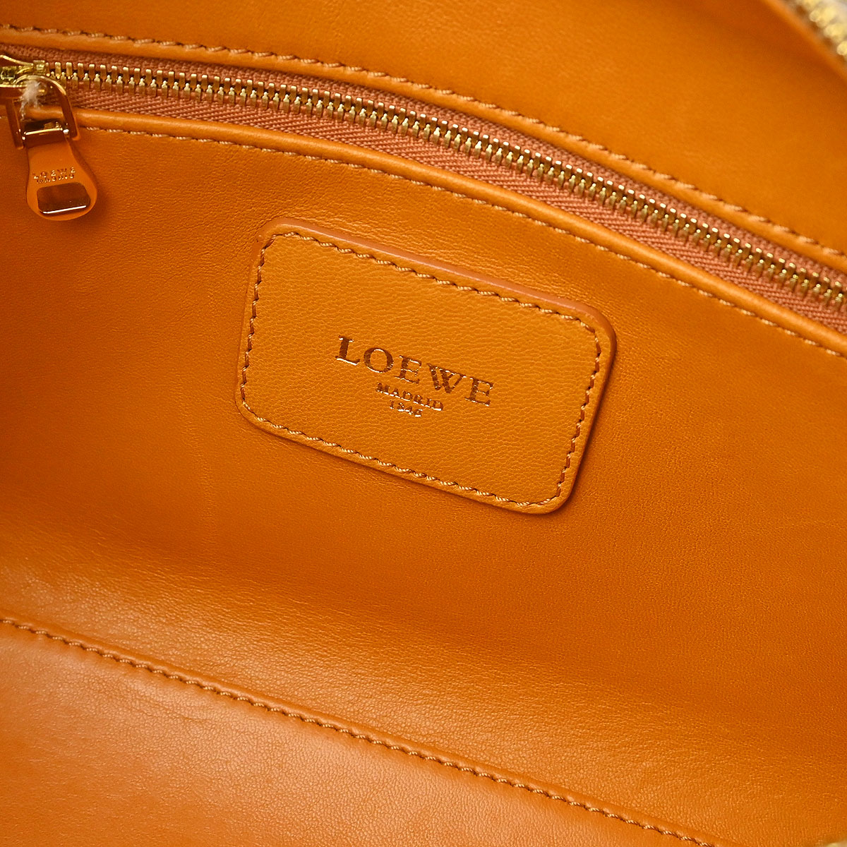 Loewe * 2013 Beige Ostrich Amazona 28 Handbag