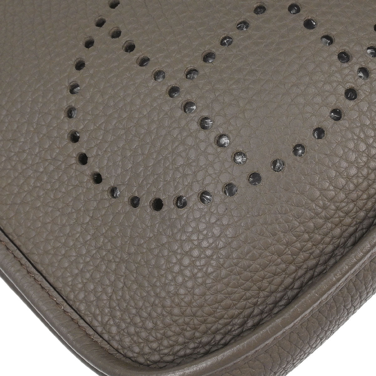 Hermes 2018 Etain Taurillon Clemence Evelyne TPM Shoulder Bag