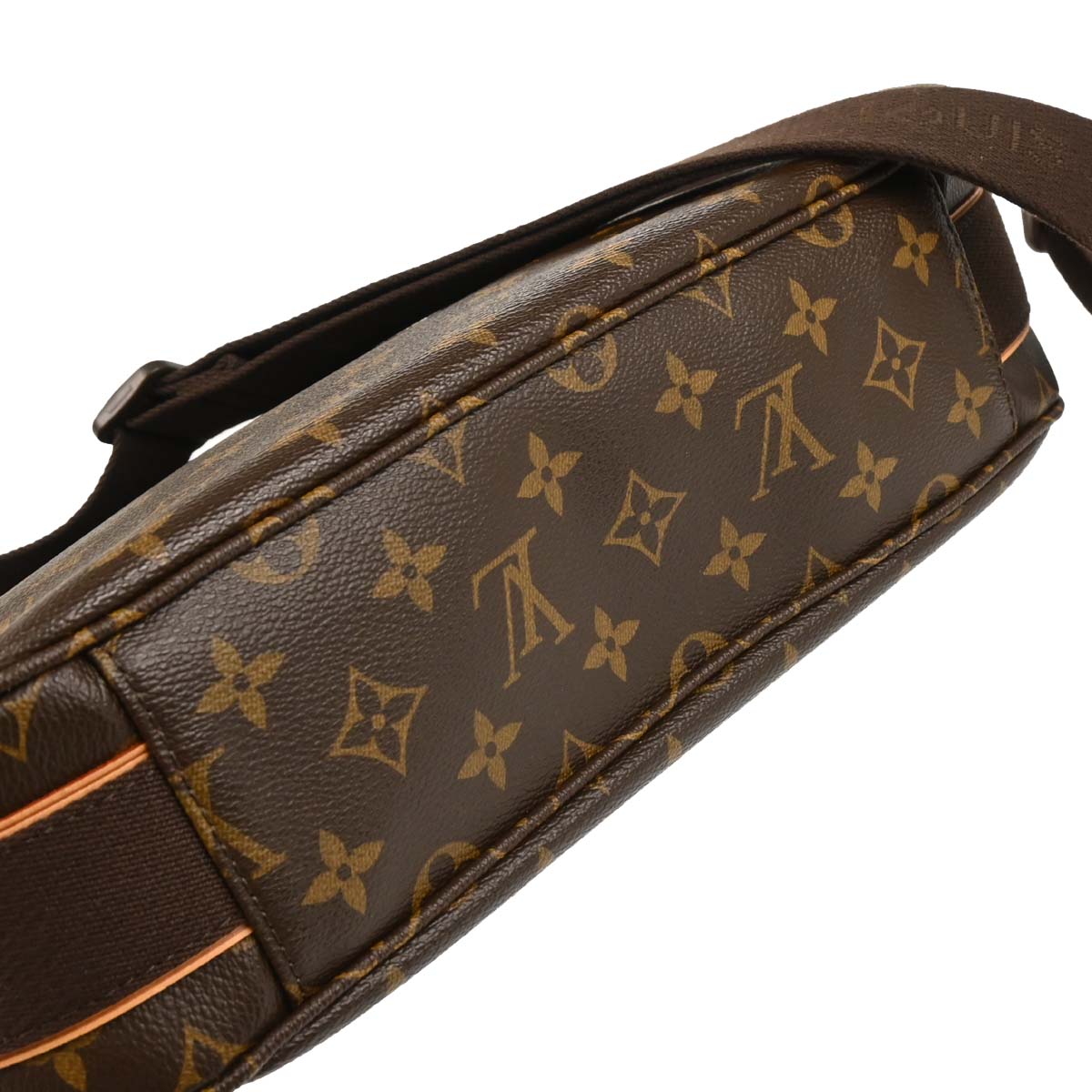Louis Vuitton 2012 Monogram Messenger Beaubourg MM Shoulder Bag M97038