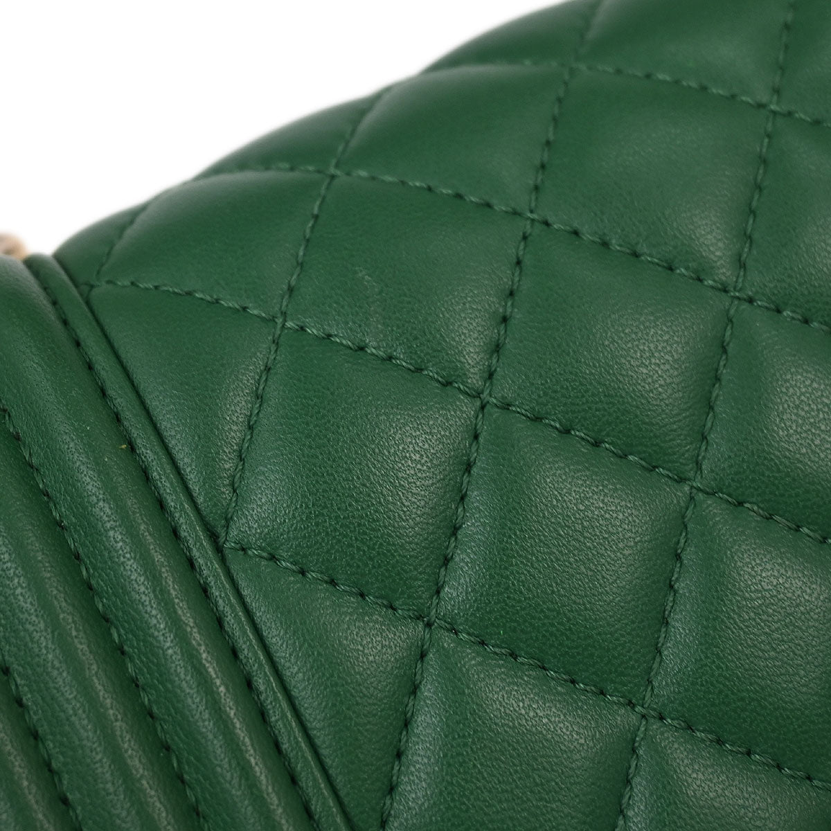 Boy Chanel 2016-2017 Green Lambskin Medium Shoulder Bag
