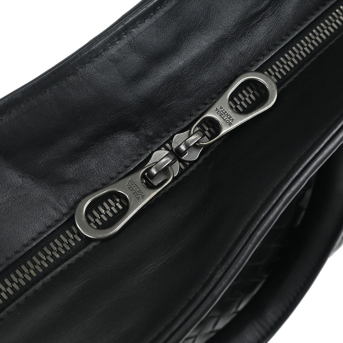 Bottega Veneta Black Intrecciato Business Handbag