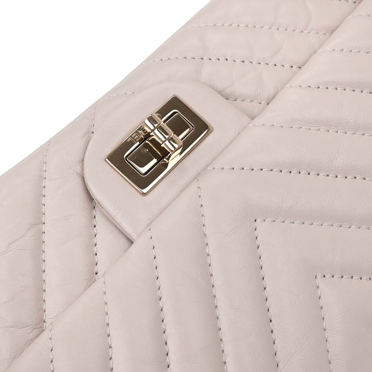 Chanel 2018-2019 Light Pink Lambskin Chevron Small Classic Double Flap Shoulder Bag