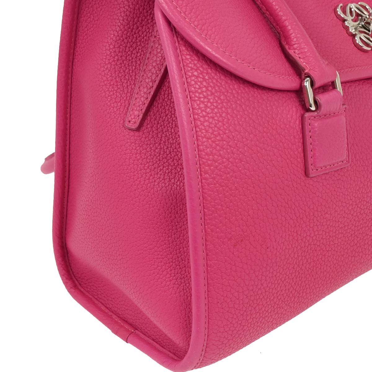 Loewe Pink Leather Handbag