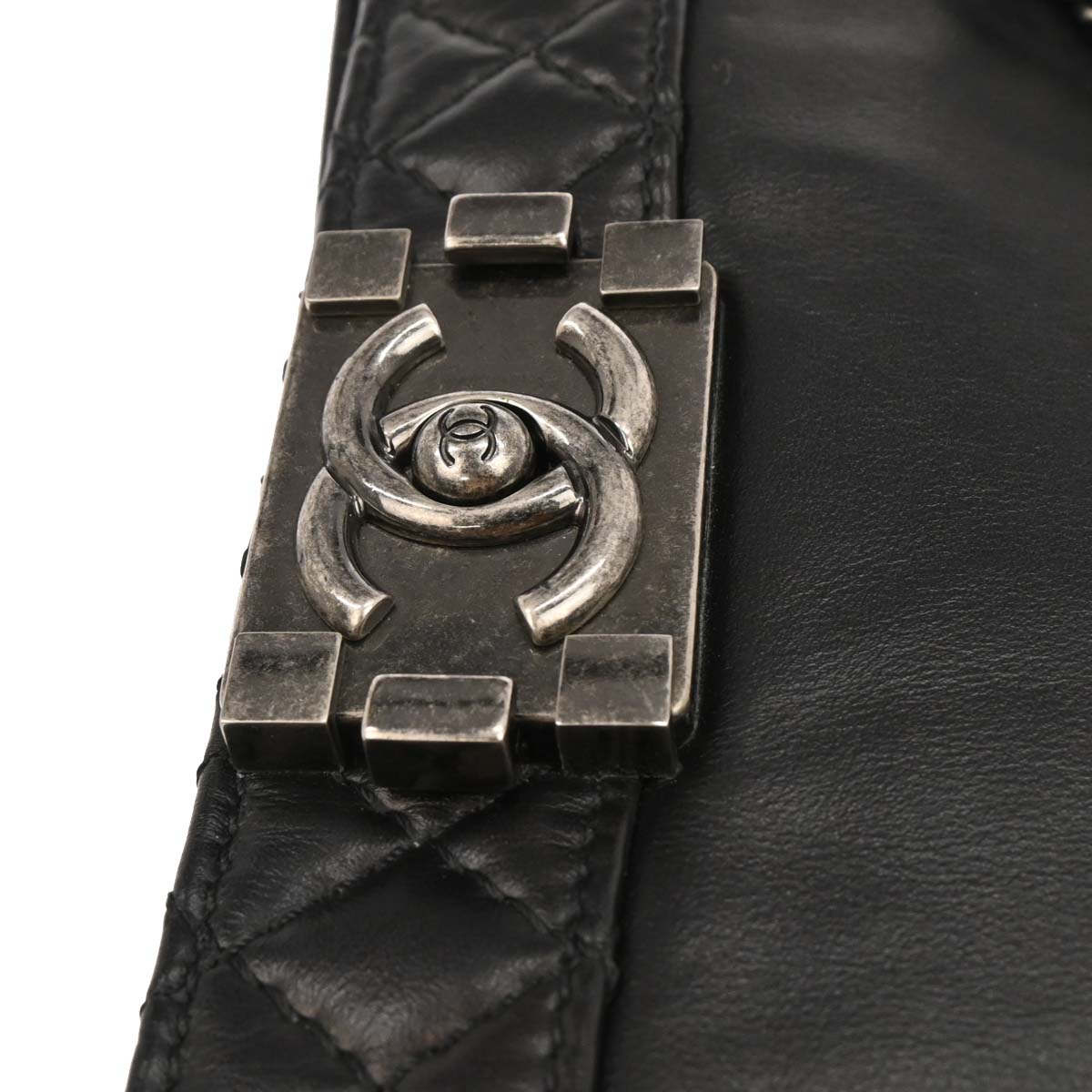 Boy Reverso Chanel Black Lambskin Medium Shoulder Bag