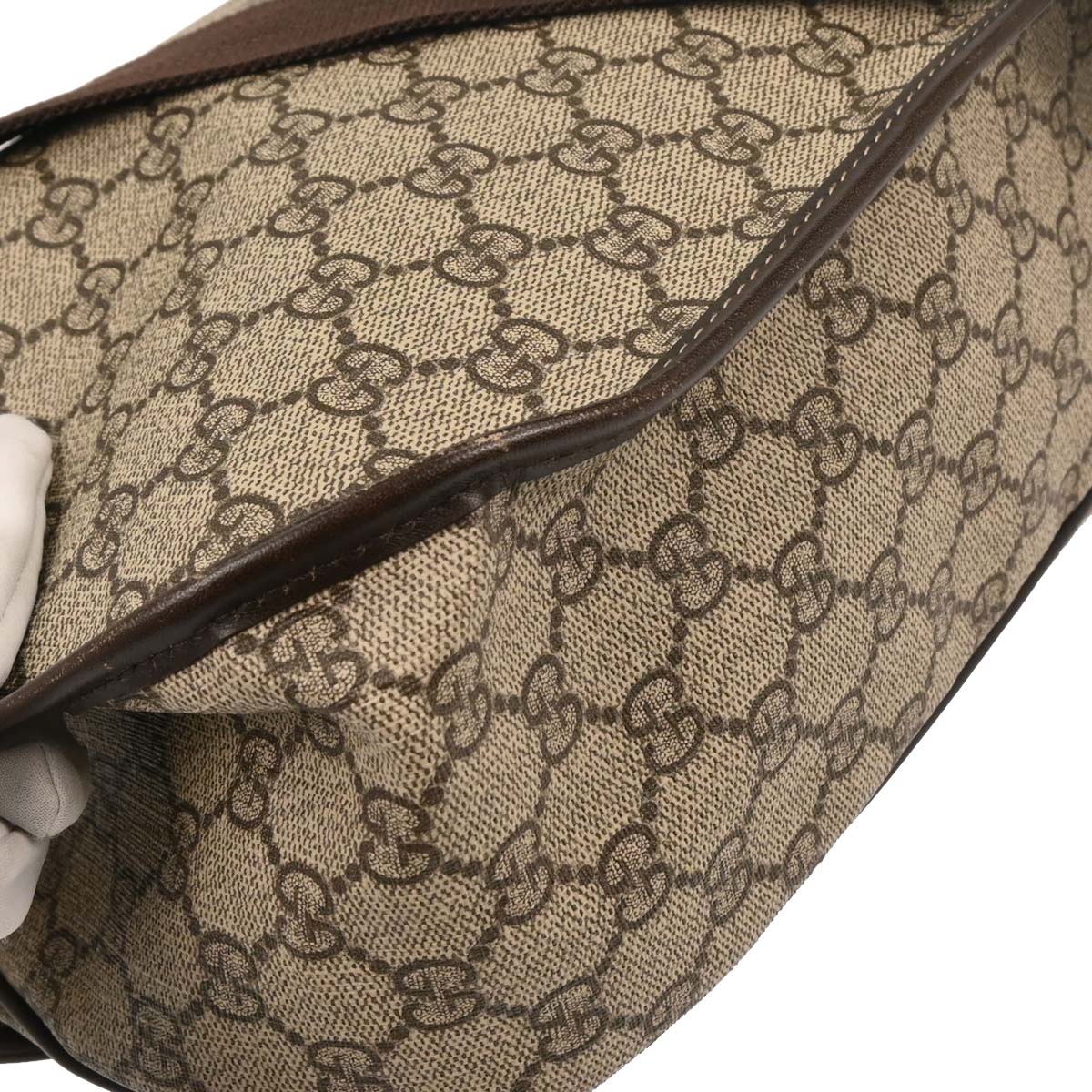 Gucci Brown GG Supreme Messenger Bag