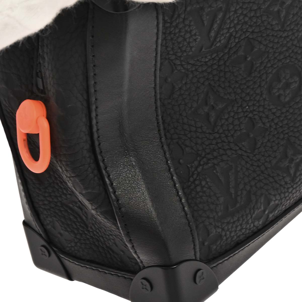 Louis Vuitton Black Taurillon Soft Trunk Shoulder Bag M53288