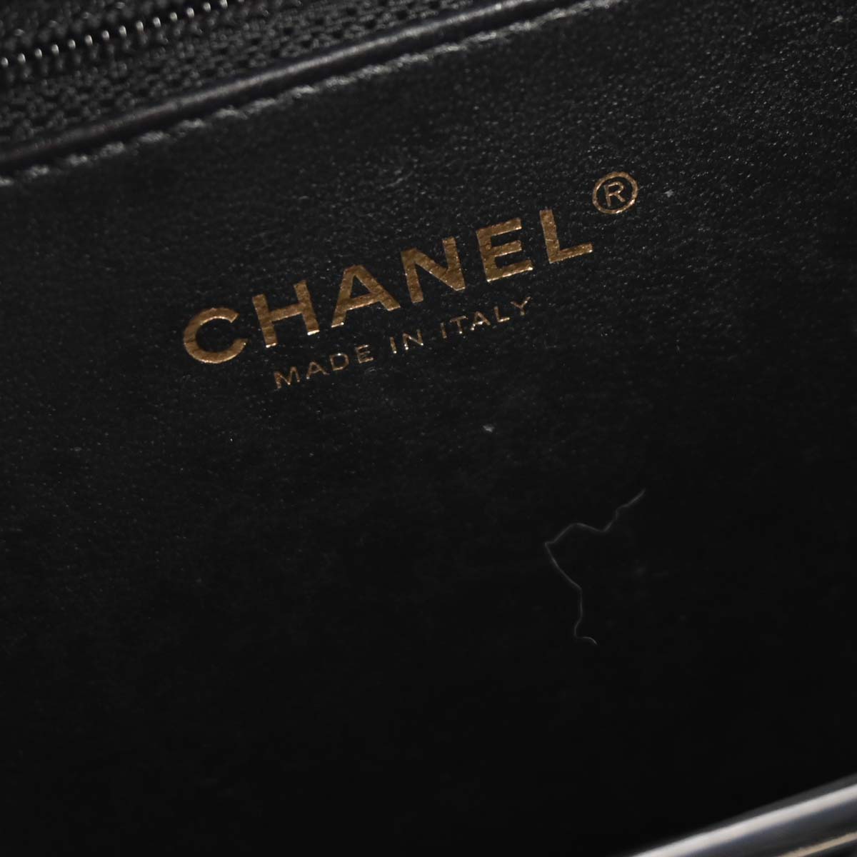 Chanel 2019 Black Caviar CC Filigree 2way Shoulder Vanity Handbag