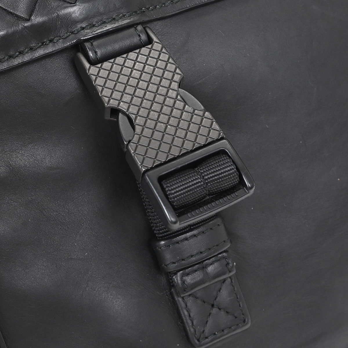 Bottega Veneta Black Intrecciato Messenger Bag
