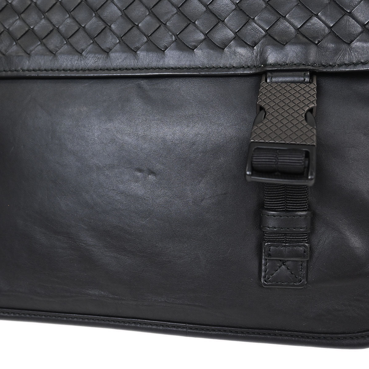 Bottega Veneta Black Intrecciato Messenger Bag