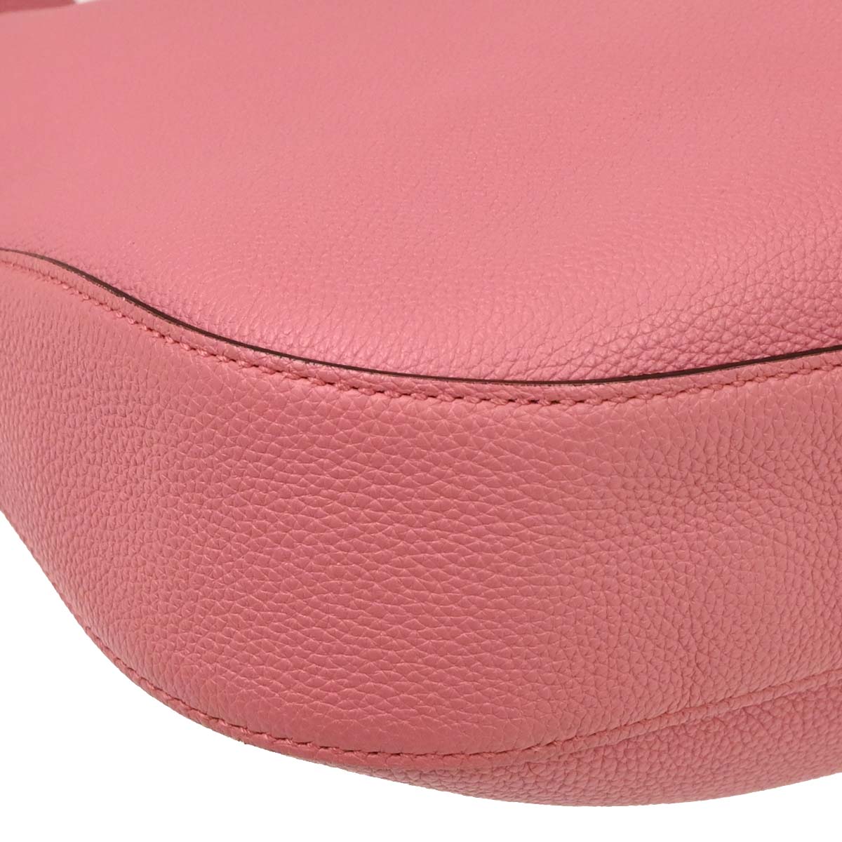 Gucci Pink Hobo Handbag