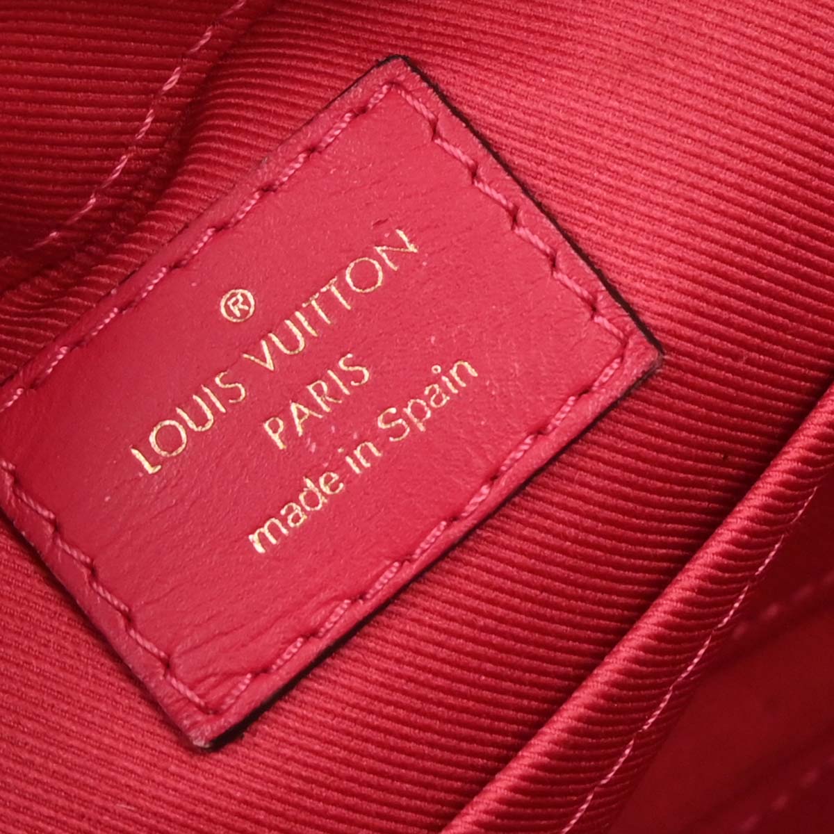 Louis Vuitton Pink Monogram Saintonge Shoulder Bag M43557