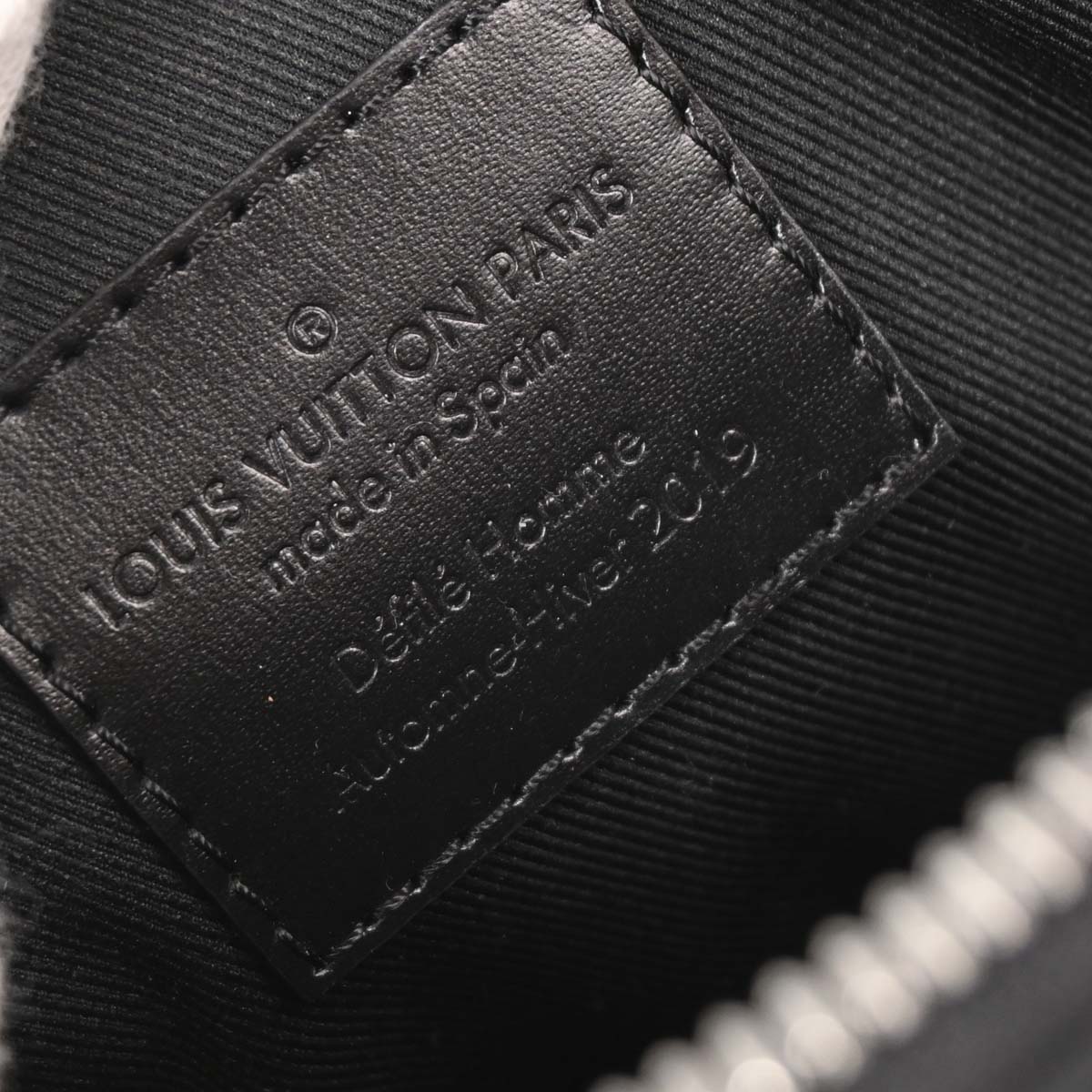 Louis Vuitton Black Danube Messenger Shoulder Bag M53975