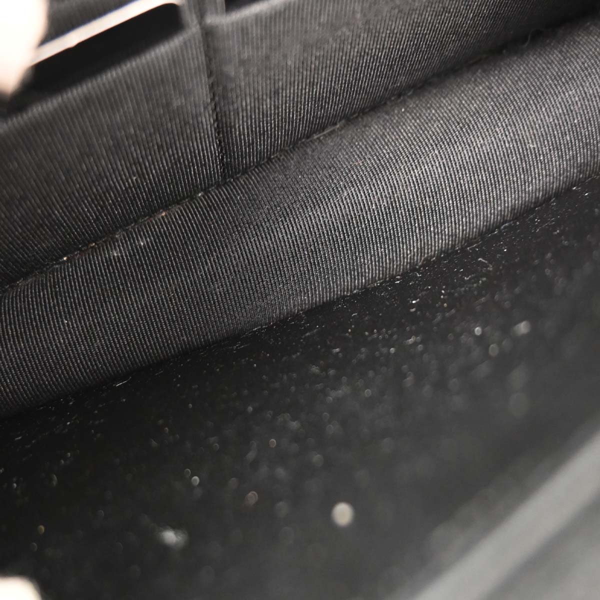 Chanel 2017-2018 Black Caviar Classic WOC Wallet On Chain