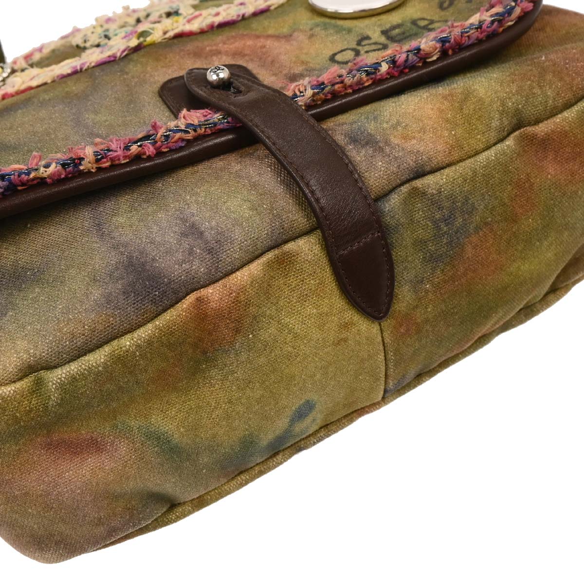 Chanel Khaki On The Pavements Graffiti Messenger Bag