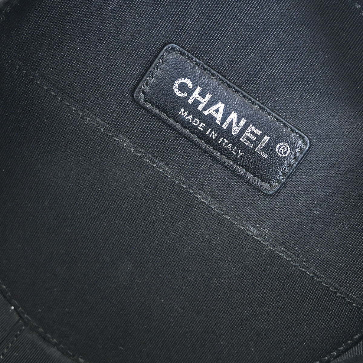 Chanel Metallic Silver Patent Leather Round Chain Shoulder Bag