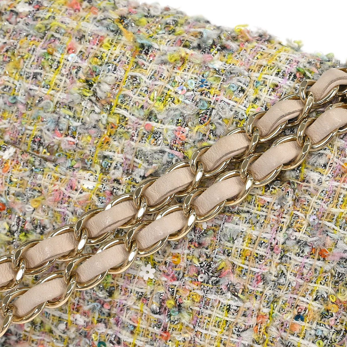 Chanel White Tweed Garden Party Medium Classic Double Flap Shoulder Bag