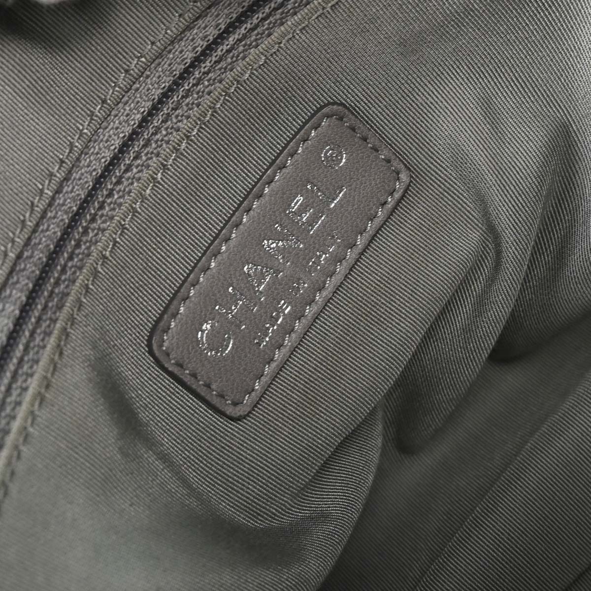 Chanel 2011 Black Calfskin Ultra Stitch Tote Bag