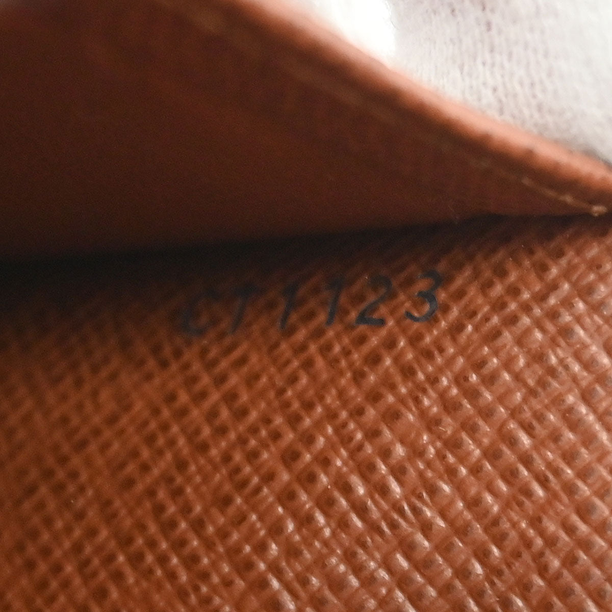 Louis Vuitton Monogram Porte Valeurs Cartes Credit Wallet M61823