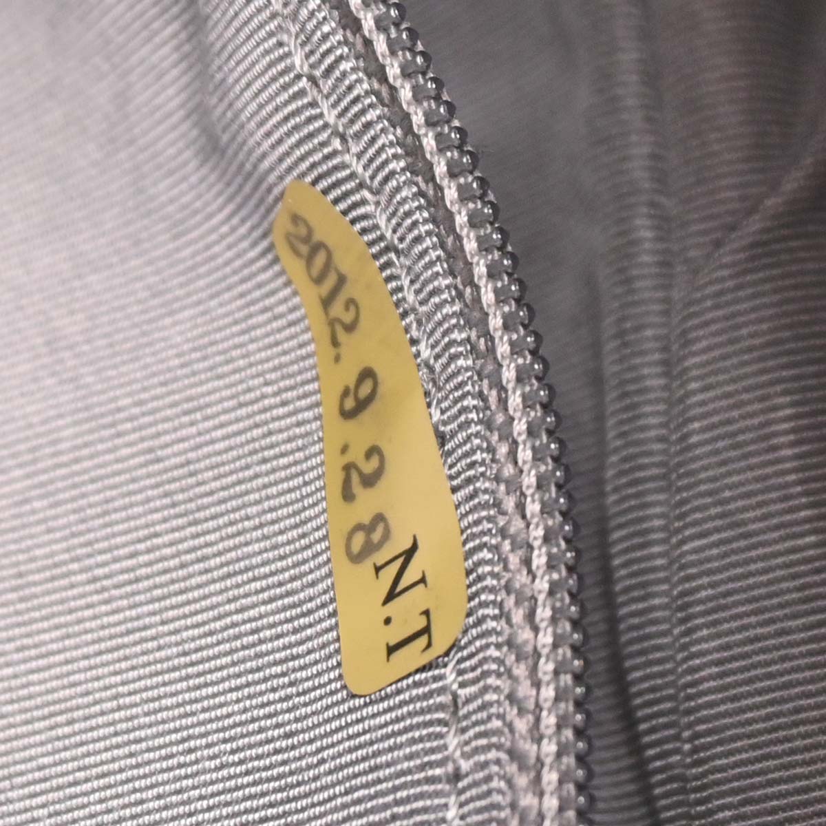 Chanel 2012 Bordeaux Caviar Elastic Flap Shoulder Bag