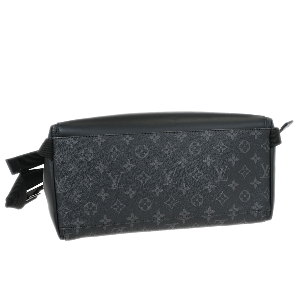 Louis Vuitton Monogram Eclipse Messenger Voyage M43276