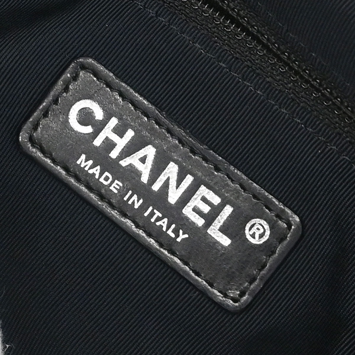 Chanel 2010-2011 Black Calfskin Bubble Quilt Tote Shoulder Bag