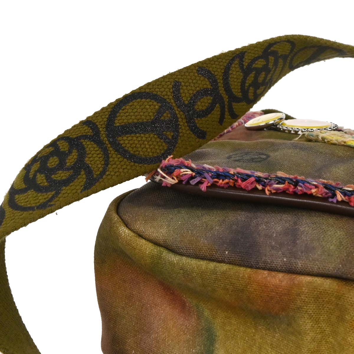 Chanel 2014-2015 Khaki Canvas Graffiti On The Pavements Shoulder Bag