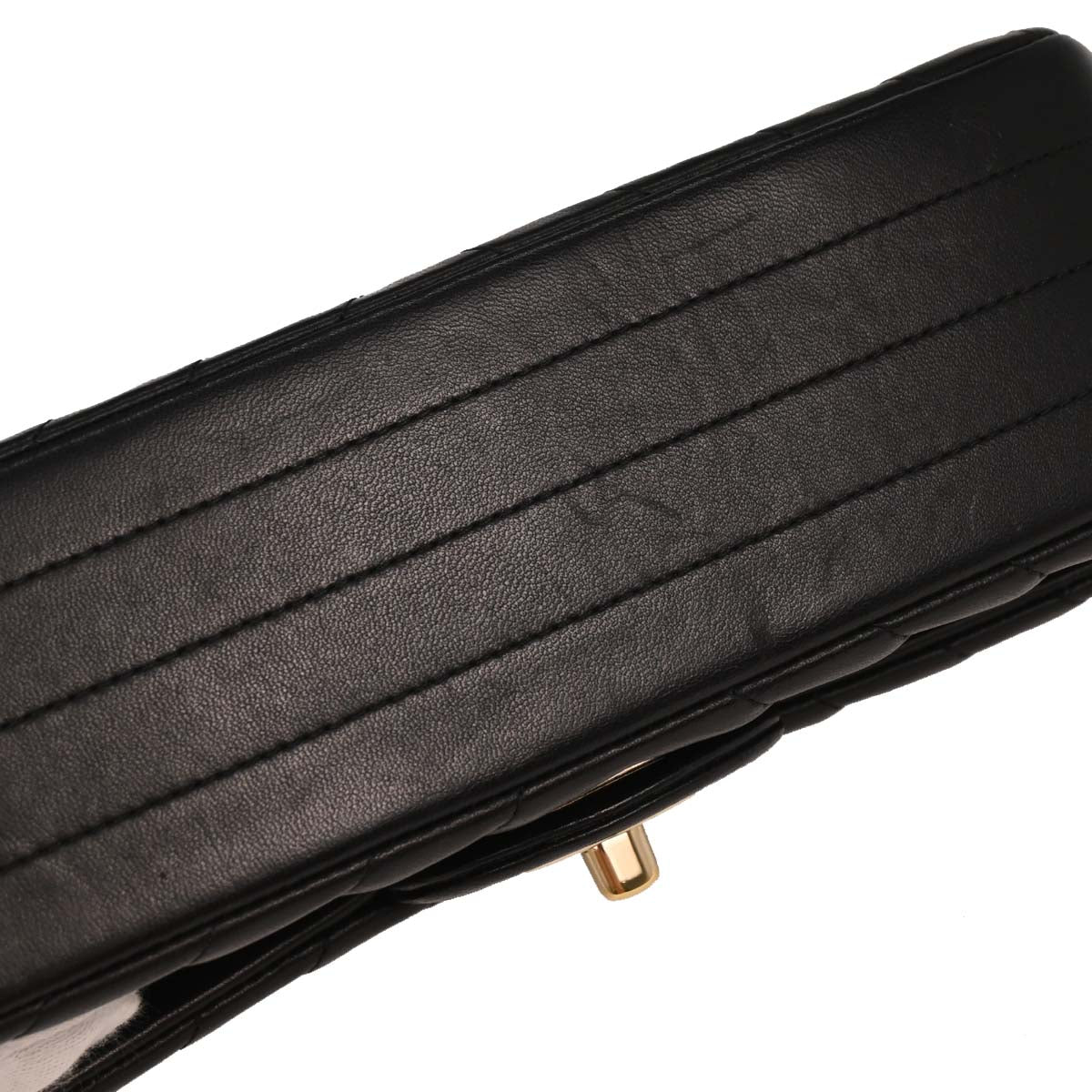 Chanel 2017-2018 Black Lambskin Chevron Shoulder Bag