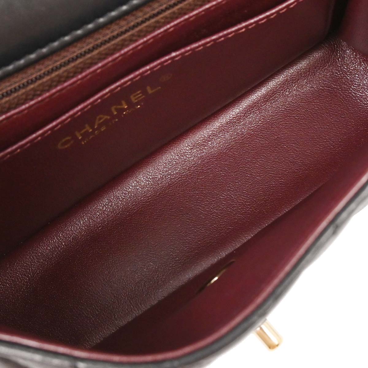 Chanel 2017-2018 Black Lambskin Chevron Shoulder Bag