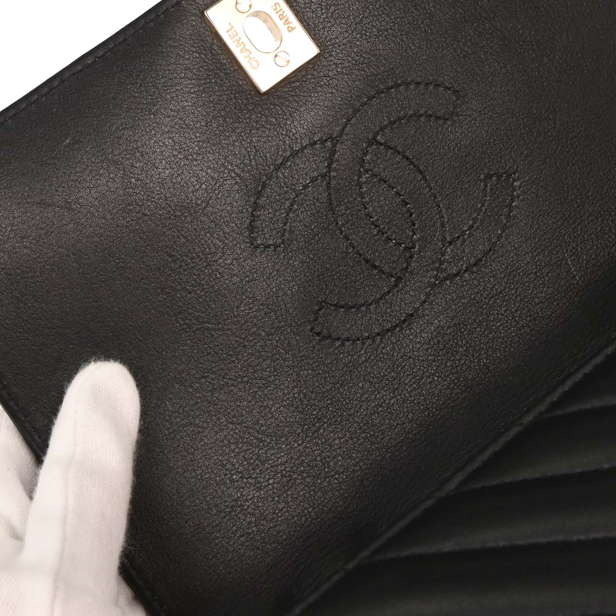 Chanel 2019 Black Lambskin Turnlock Mini Full Flap Chevron Shoulder Bag