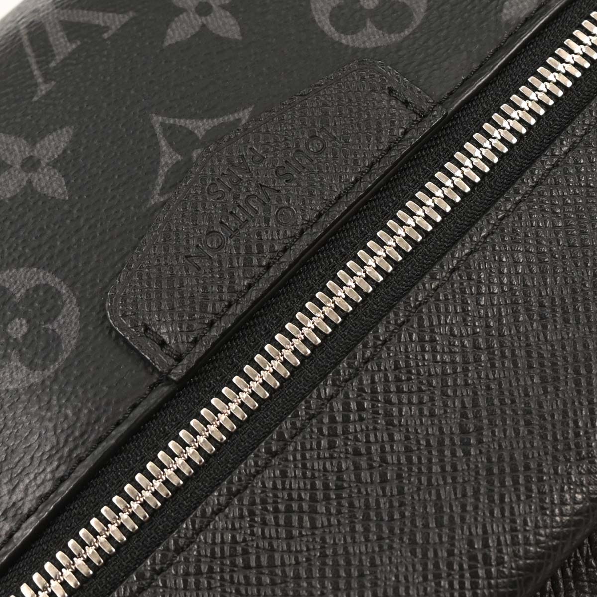 Louis Vuitton 2019 Taigarama Monogram Outdoor Messenger PM M30233