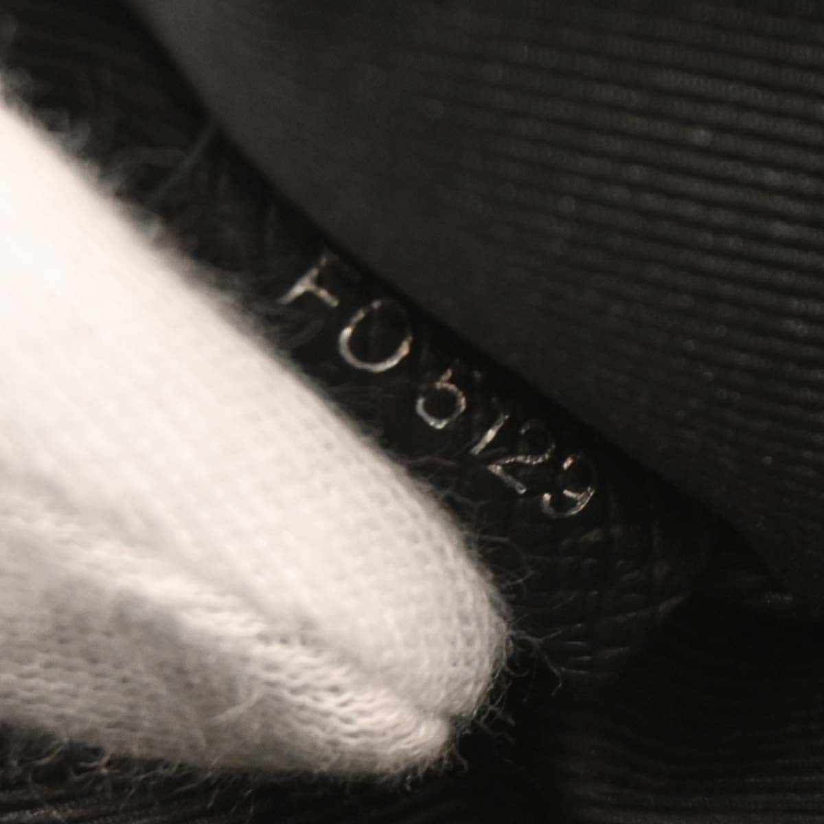 Louis Vuitton 2019 Taigarama Monogram Outdoor Messenger PM M30233