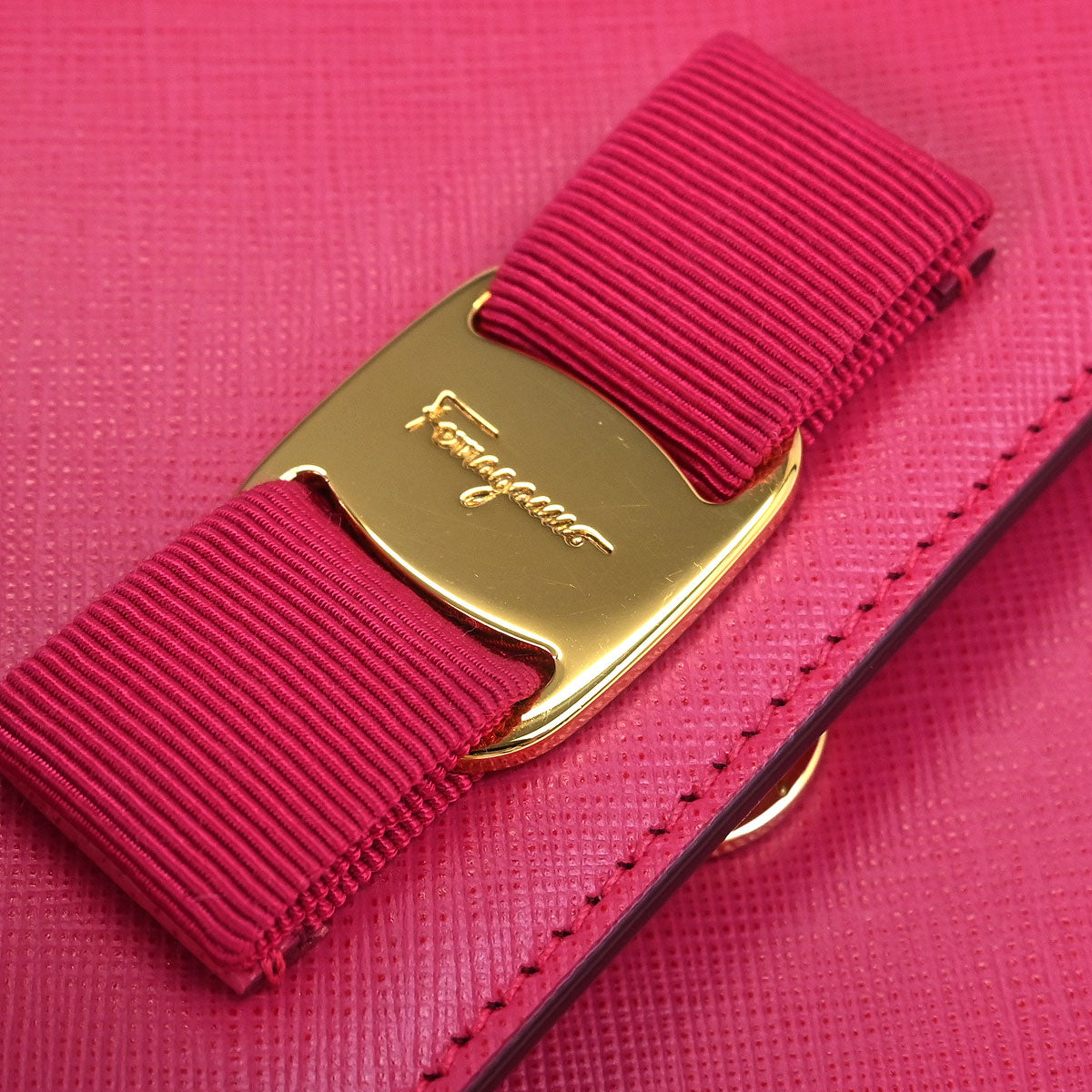 Salvatore Ferragamo Pink Vara Bow Shoulder Bag