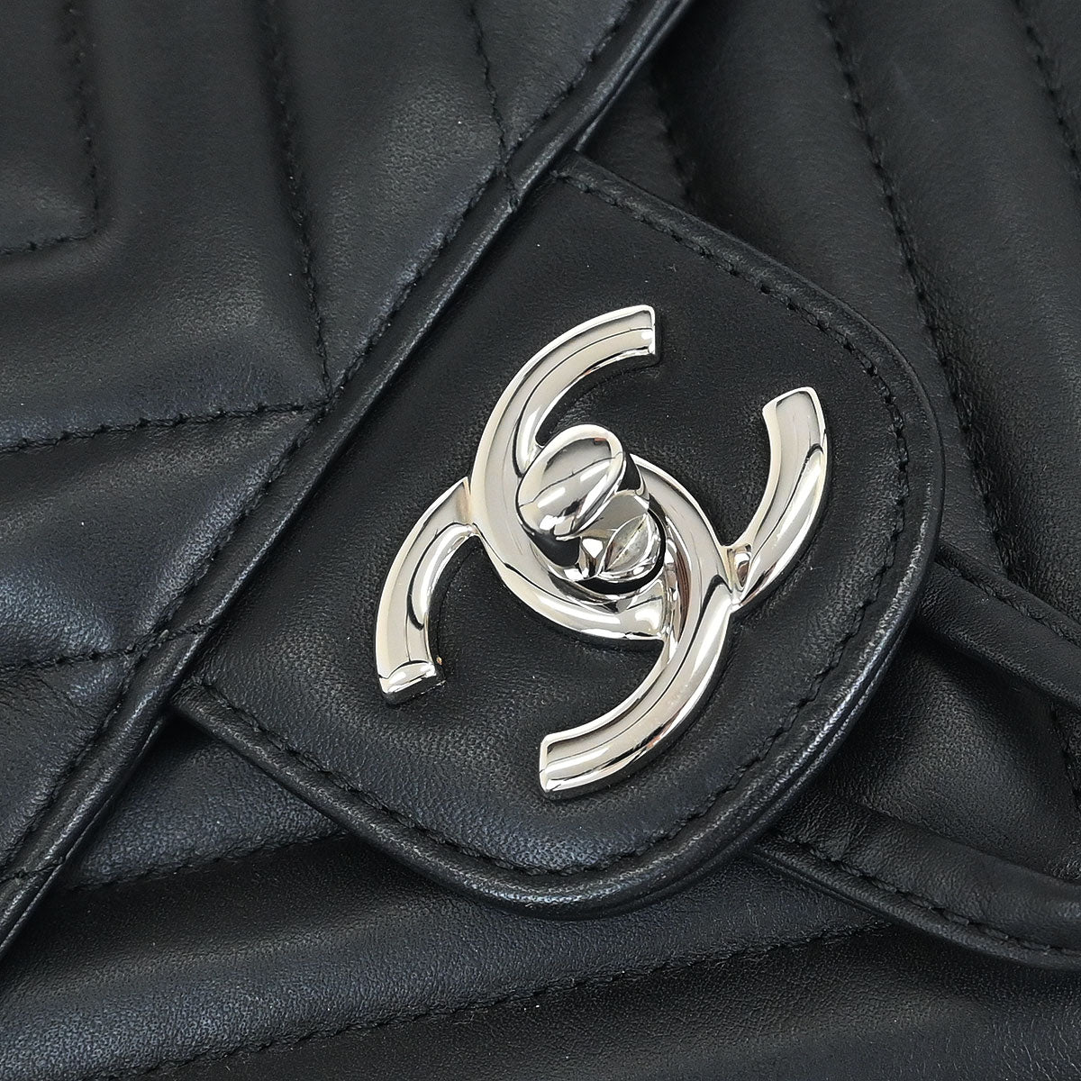 Chanel 2016-2017 Black Lambskin Chevron Urban Spirit Backpack