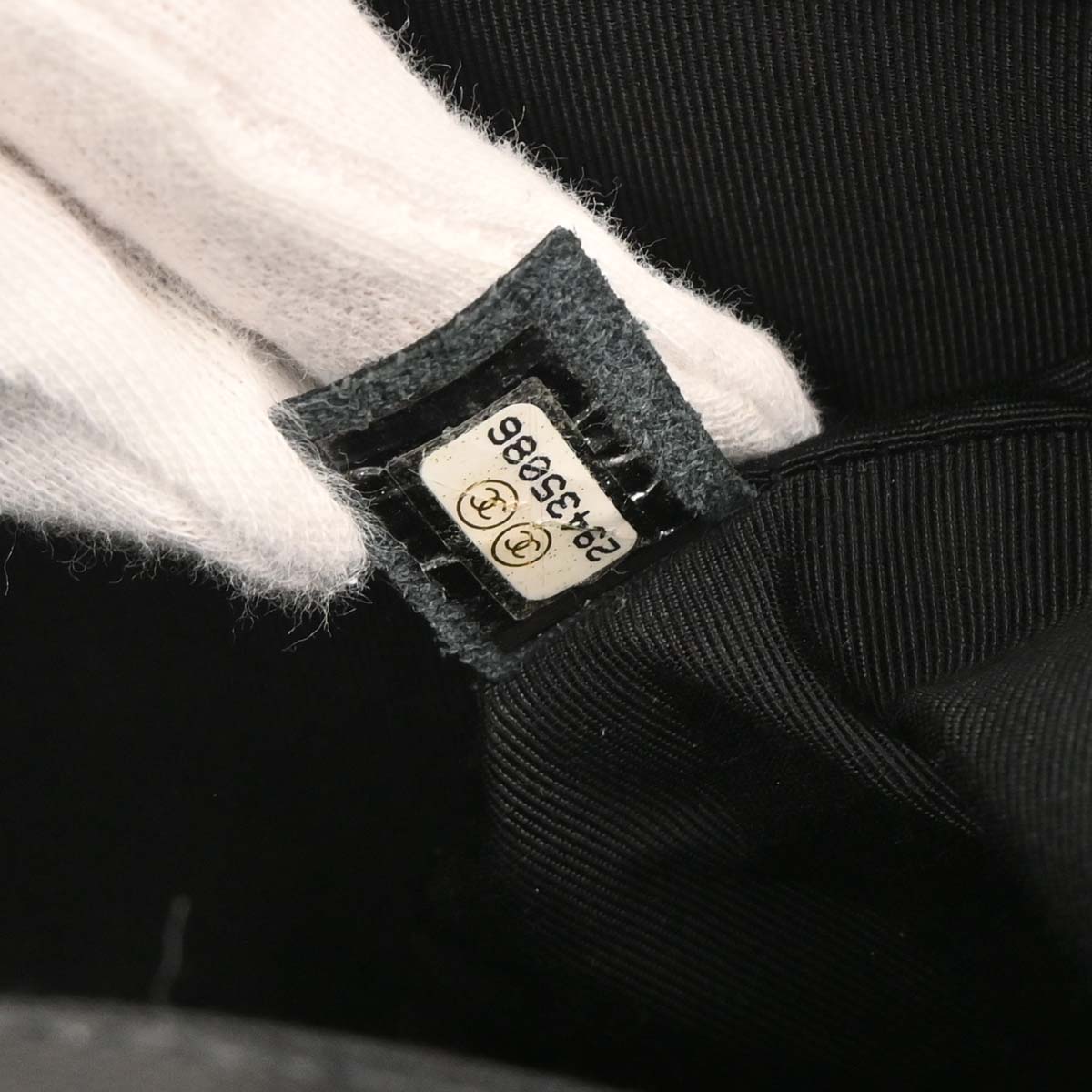 Boy Chanel Black Caviar Medium Shoulder Bag