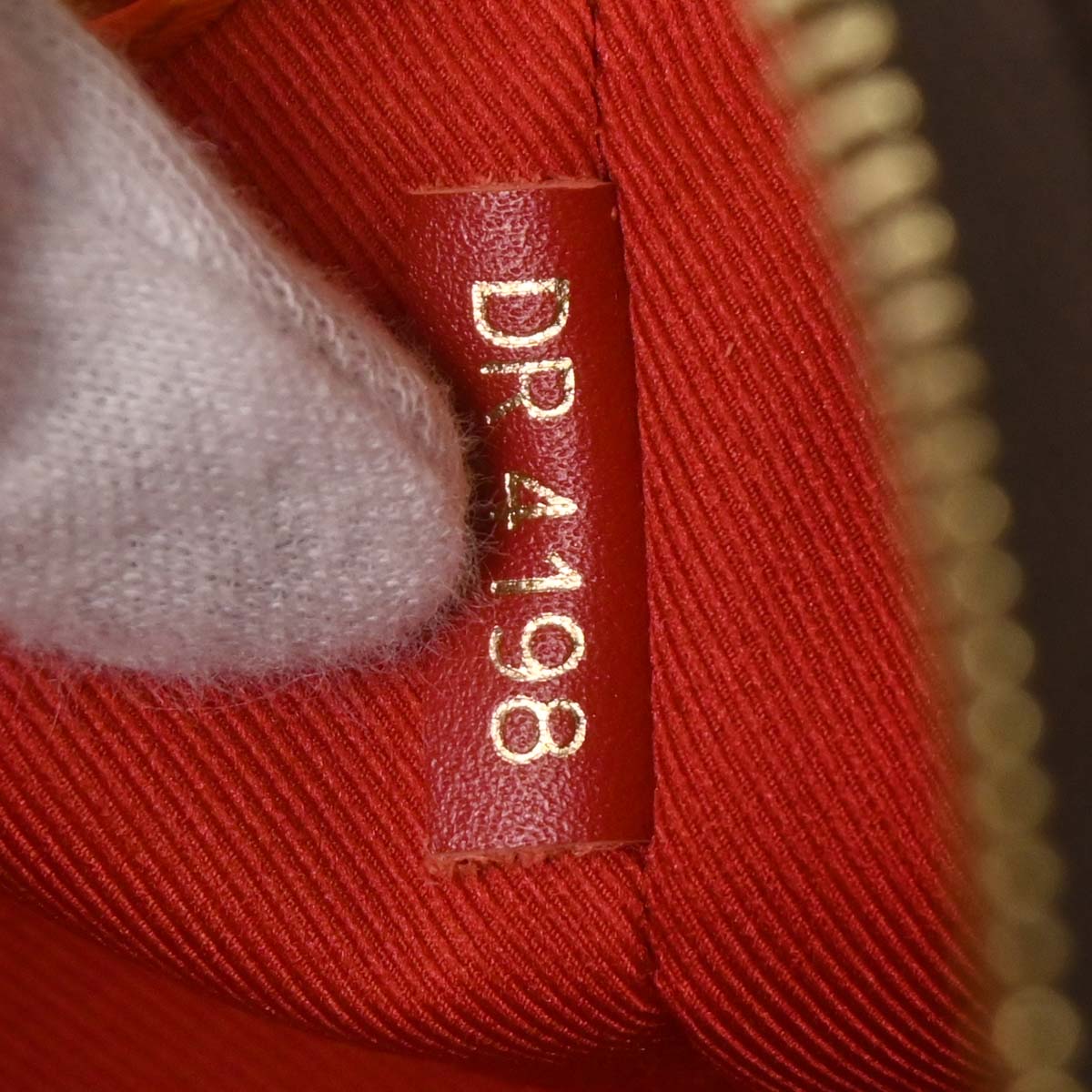 Louis Vuitton Damier South Bank Besace Shoulder Bag N42230