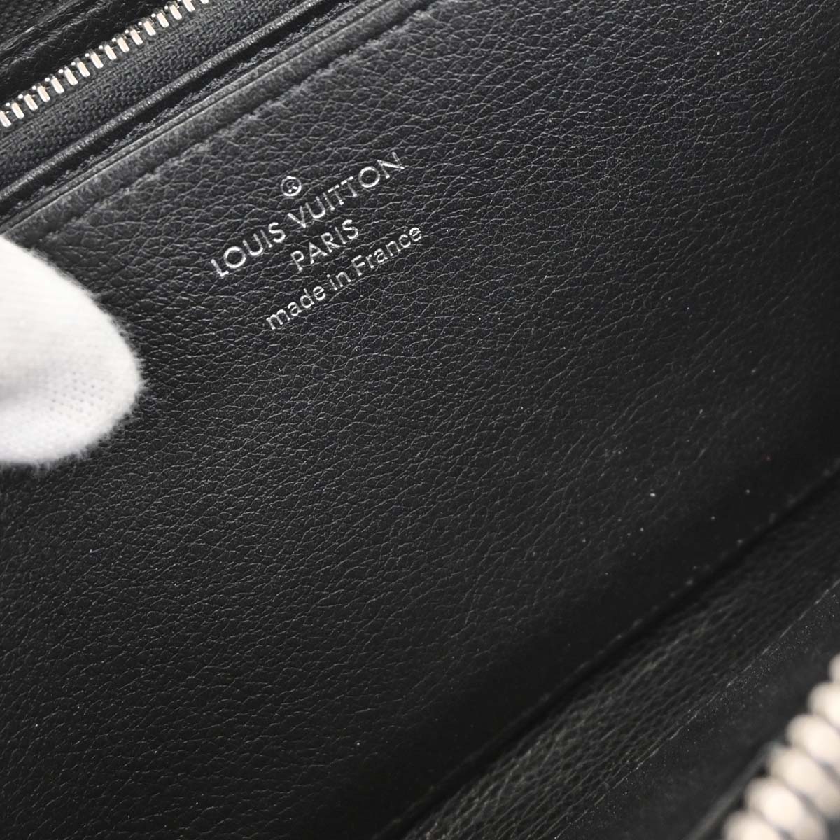 Louis Vuitton Monogram Mahina Zippy Wallet M61867