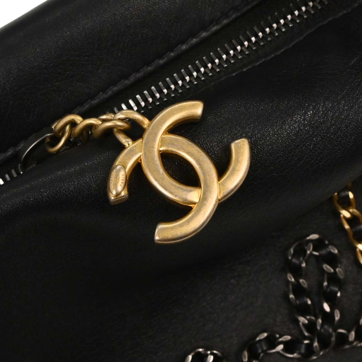 Chanel Black Calfskin Signature 2way Shoulder Handbag