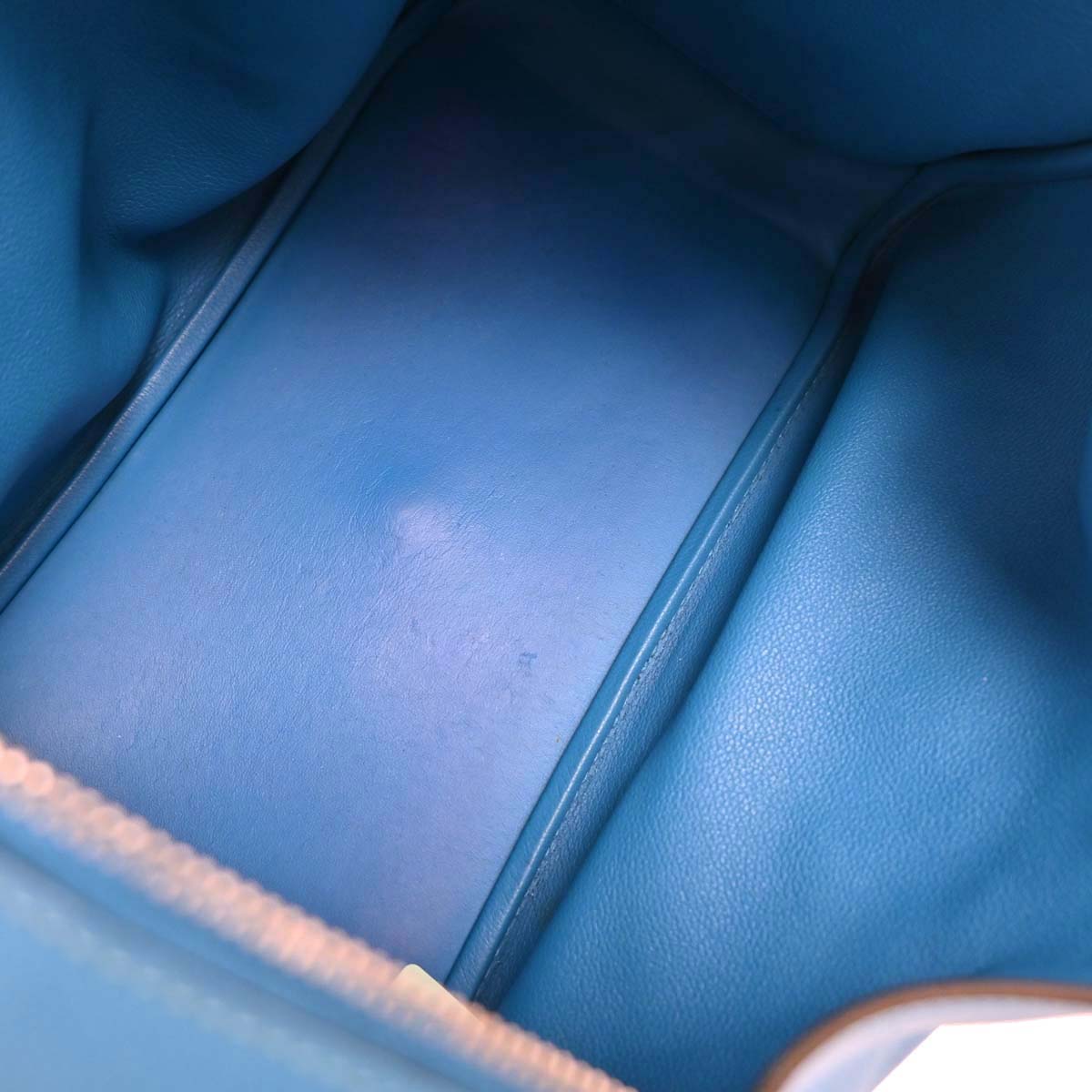 Hermes Blue Zanzibar Evercolor Lindy 34 Shoulder Bag