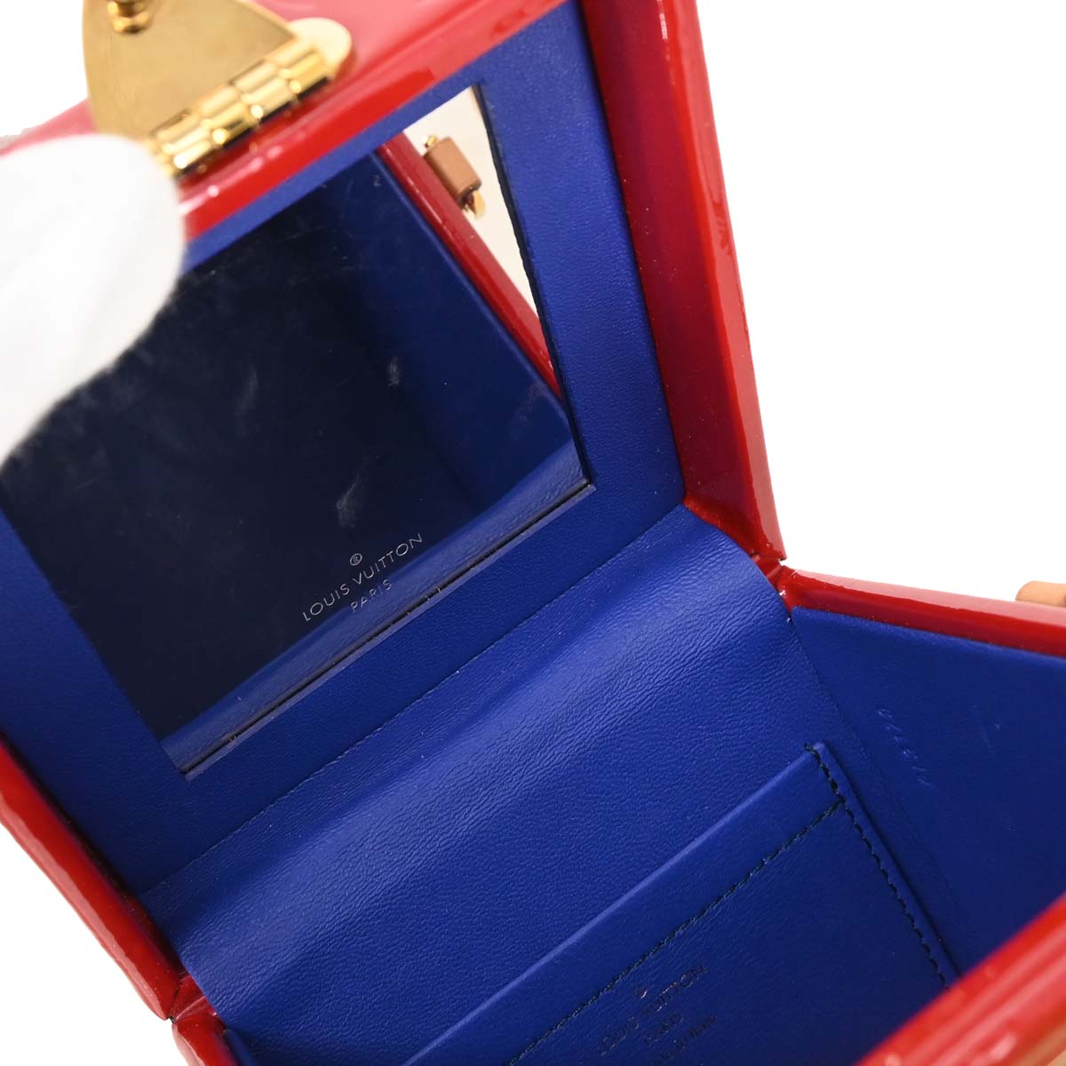 Louis Vuitton Red Vernis Bleecker Box Handbag M52464