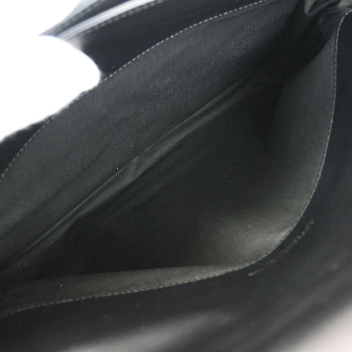 Bottega Veneta Black Calfskin Intrecciato Briefcase Handbag