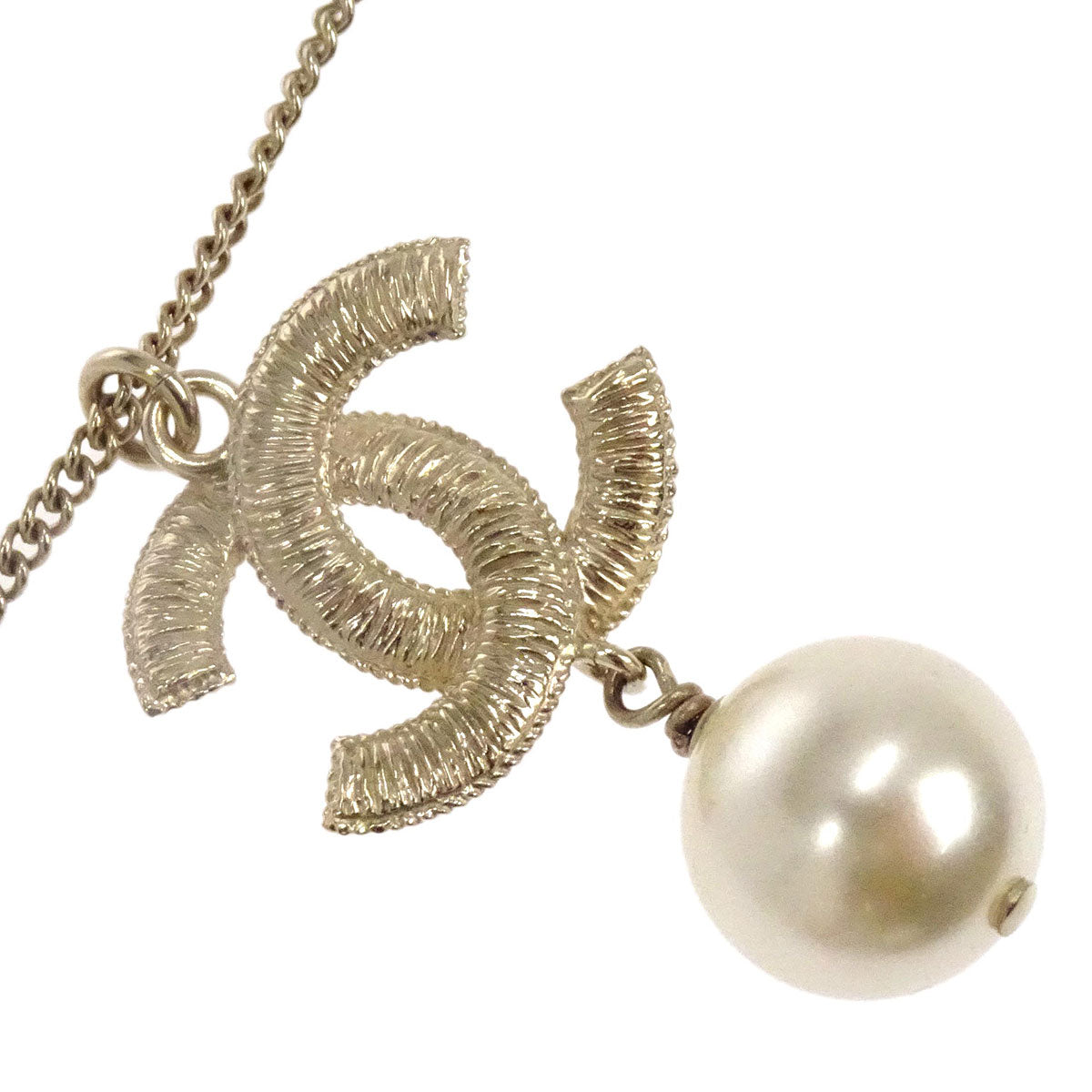 Chanel Chain Pendant Necklace Gold Costume Pearl B16P